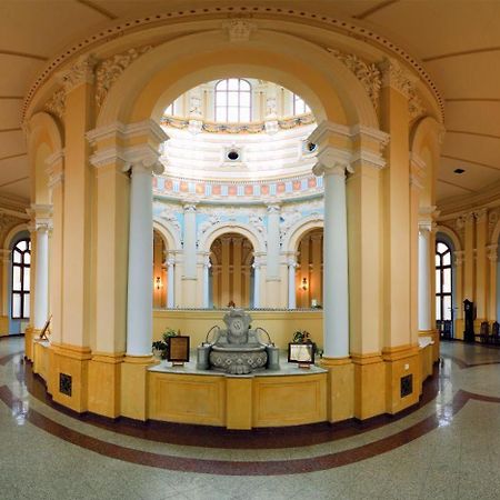 Zdroj Wojciech Aparthotel Lądek-Zdrój Buitenkant foto