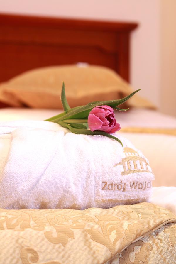Zdroj Wojciech Aparthotel Lądek-Zdrój Buitenkant foto
